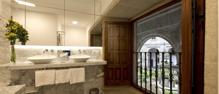 Parador de Santiago de Compostela Badezimmer