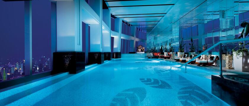 The Ritz-Carlton Shanghai Pudong Innenpool