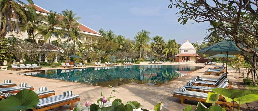 Raffles Grand Hotel dAngkor Pool