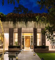 Treeline Urban Resort Außenansicht