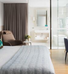 Spicers Potts Point Zimmerbeispiel des Luxe King Rooms