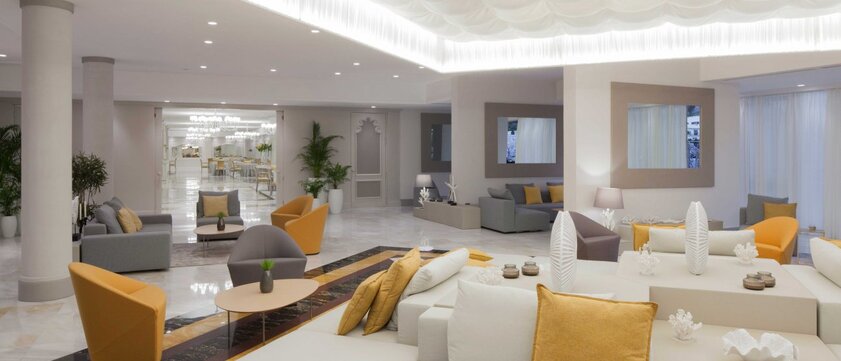 Grand Hotel Mazzarò Sea Palace Bar