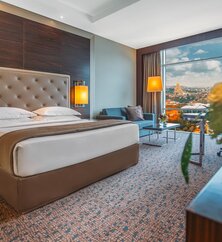 The Biltmore Tbilisi Hotel Doppelzimmer