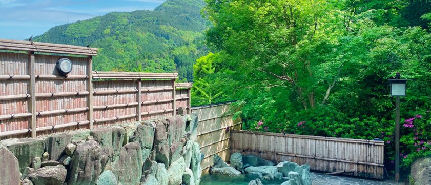 Hikonoyu_Doppenzimmer_Ausblick