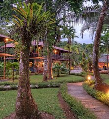 Tortuga Lodge and Gardens Außenansicht