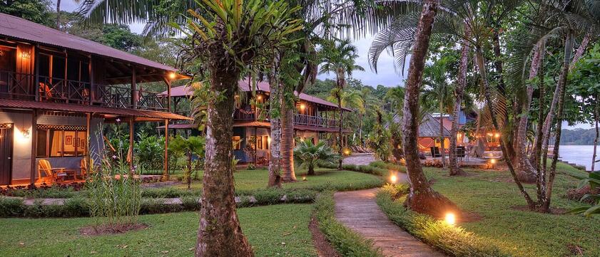 Tortuga Lodge and Gardens Außenansicht