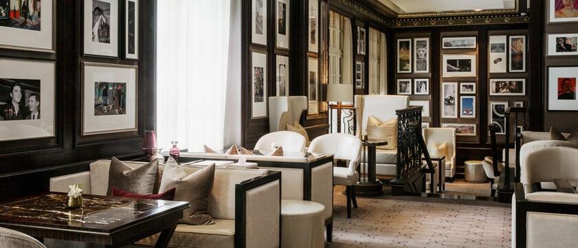 Rosewood Hotel Georgia Lounge