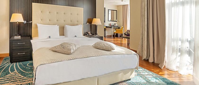 Crowne Plaza Borjomi Doppelzimmer