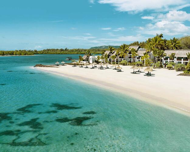 Shangri-Las Le Touessrok Resort & Spa Liegen