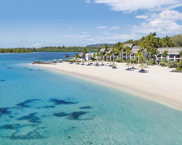 Shangri-Las Le Touessrok Resort & Spa Liegen