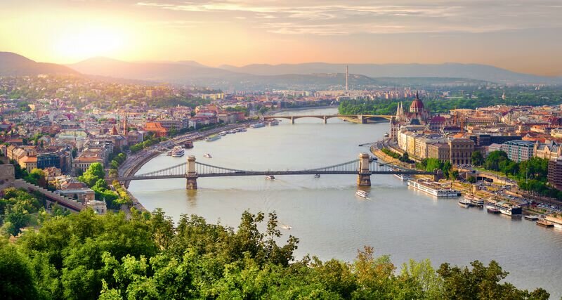 Amadeus Queen Silvesterkreuzfahrt Donau