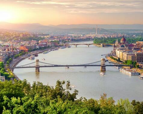 Amadeus Queen Silvesterkreuzfahrt Donau