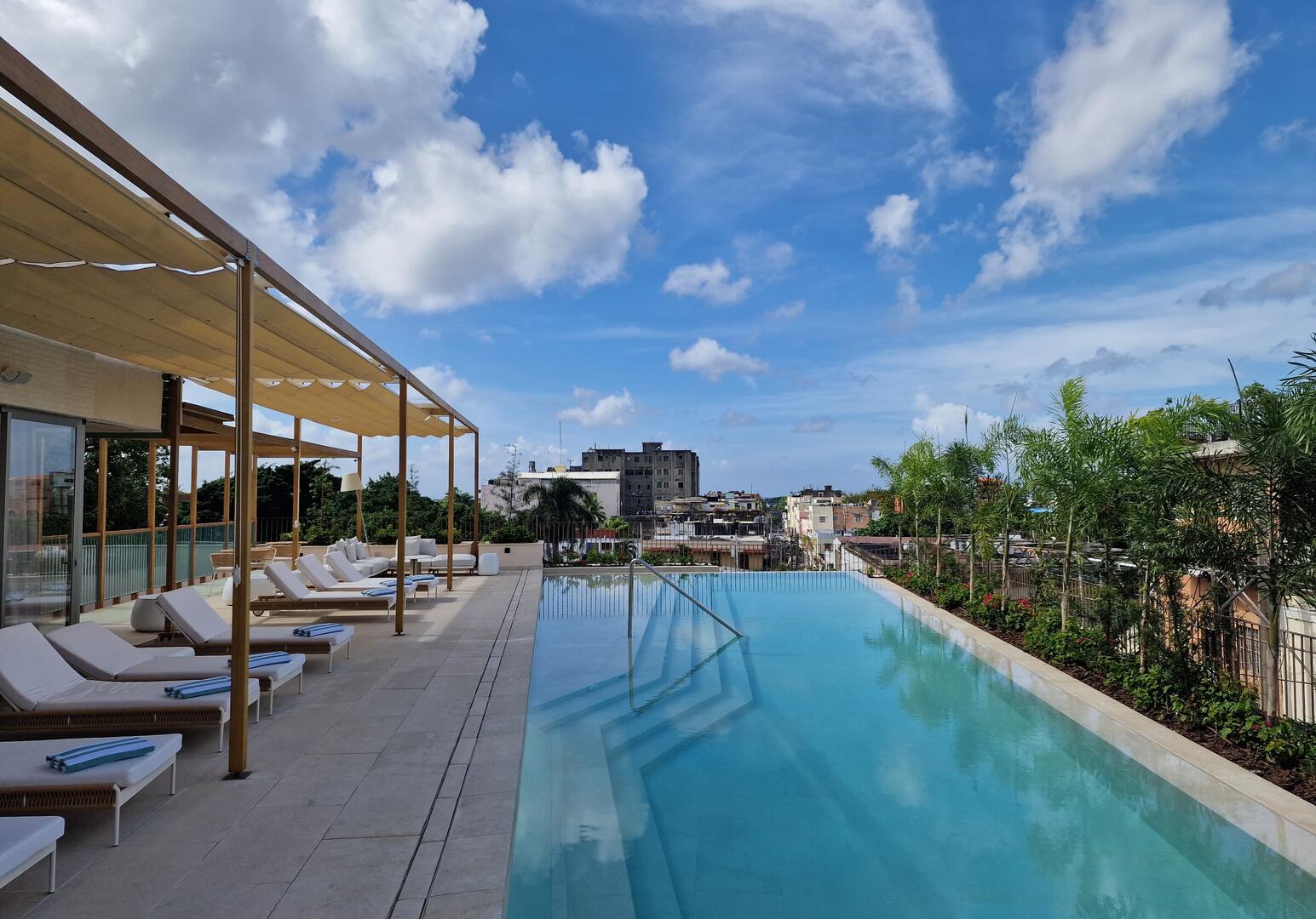 Kimpton Las Mercedes Pool