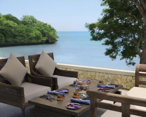 Raffles Bali_Loloan Beach Bar & Grill