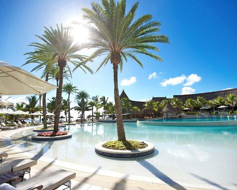 LUX* Belle Mare Pool