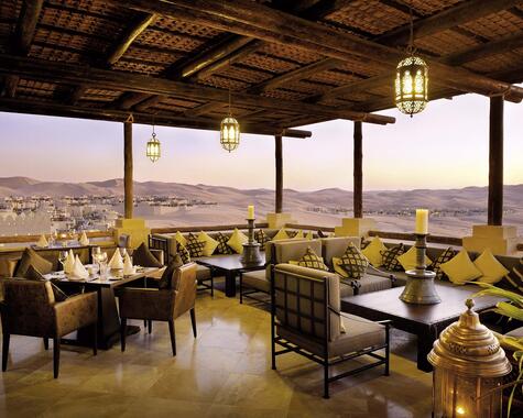 Qasr al Sarab Desert Resort by Anantara Lounge