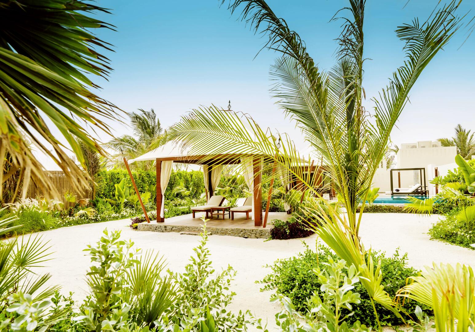The Ritz-Carlton Beach