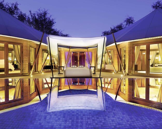 The Ritz Carlton Pool