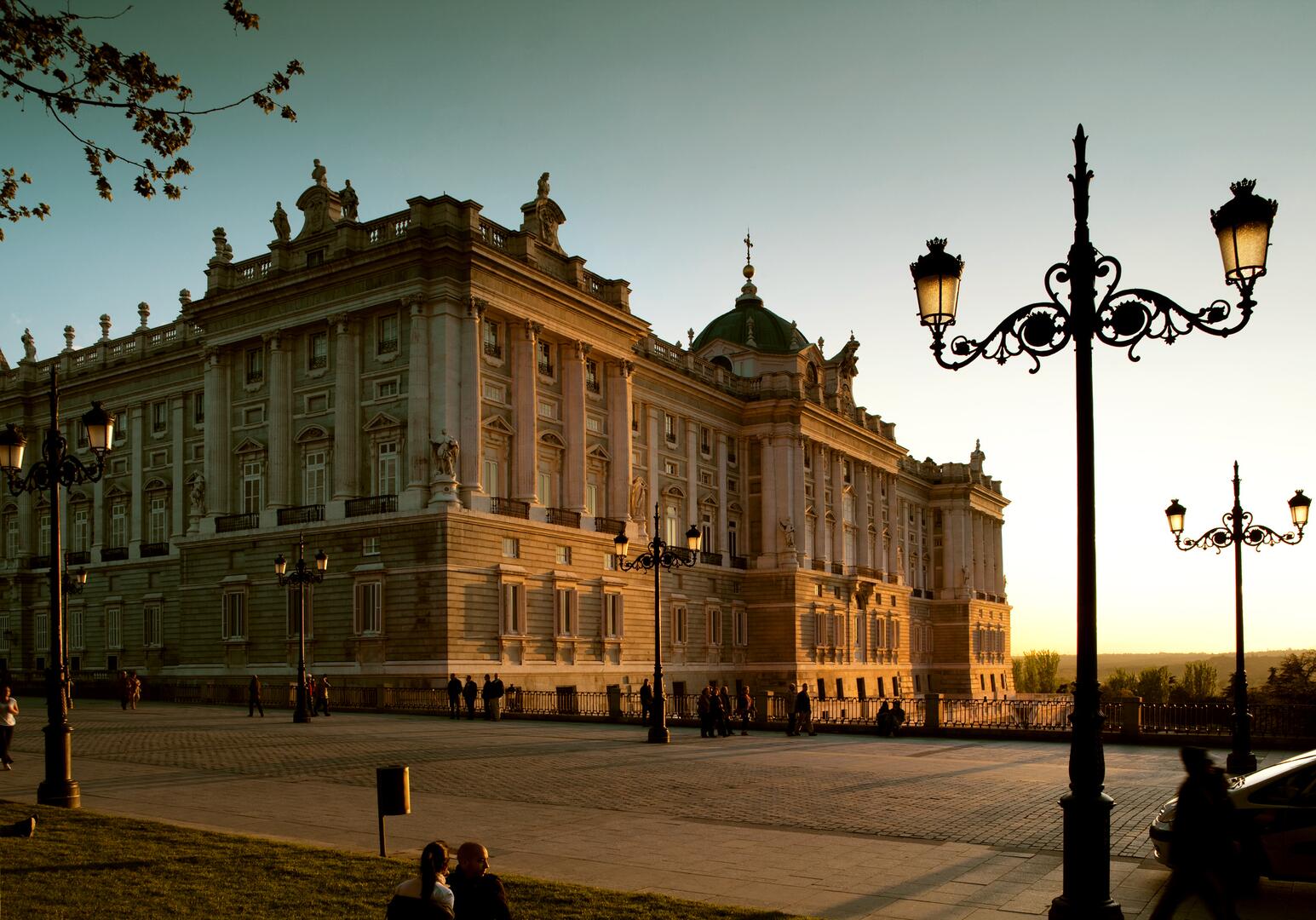 Königspalast