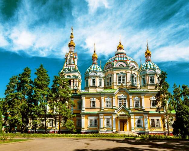 Almaty Seidenstraße Christi Himmelfahrt Kathedrale