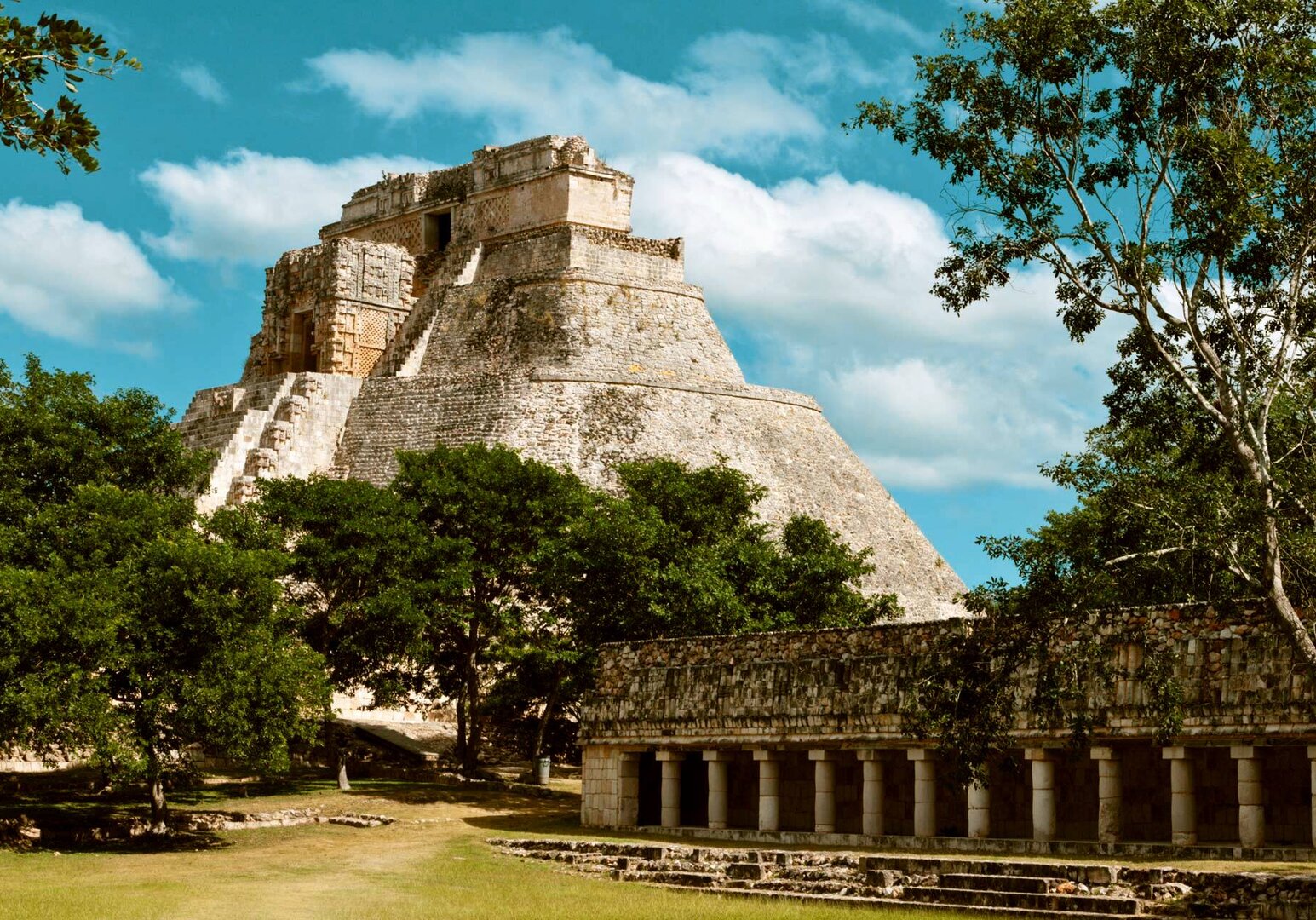 Mexiko - Maya Pyramide in Uxmal