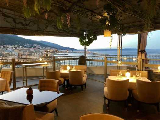 Hotel Des Gouverneurs Terrasse