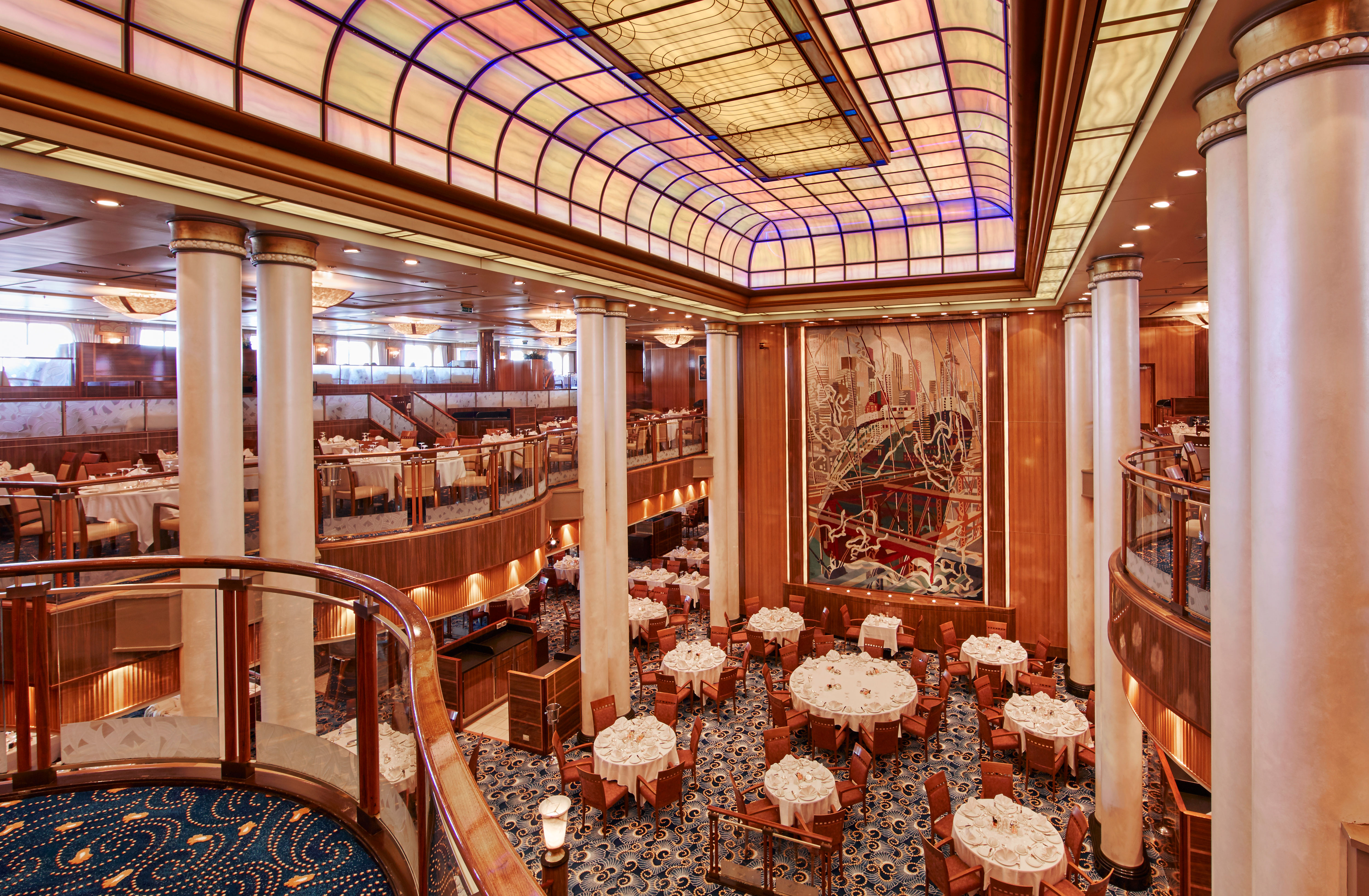 Britannia Restaurant – eines der im Kreuzfahrtpreis enthaltenen À-la-carte-Restaurants