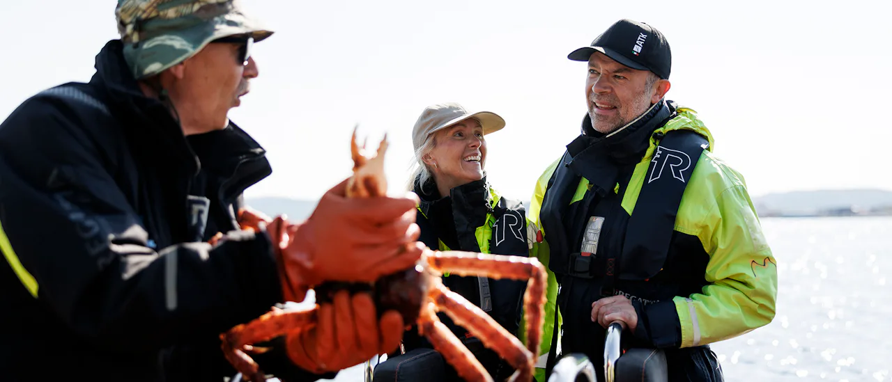Entdecken Sie die Höhepunkte der norwegischen Küste bei einem abwechslungsreichen Ausflugsprogramm