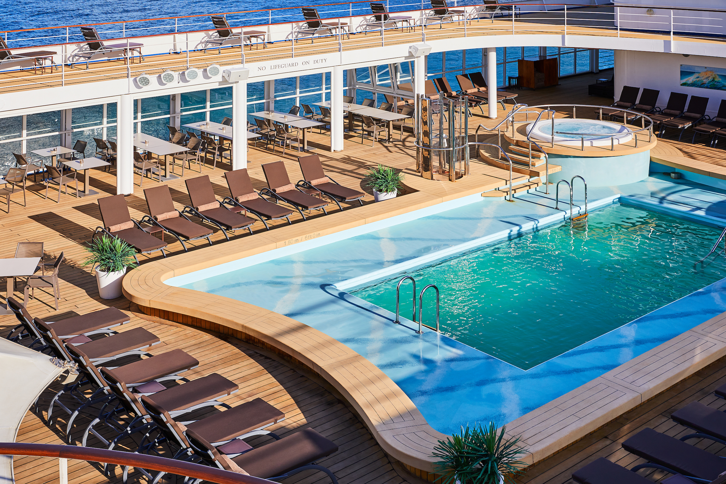 Pooldeck