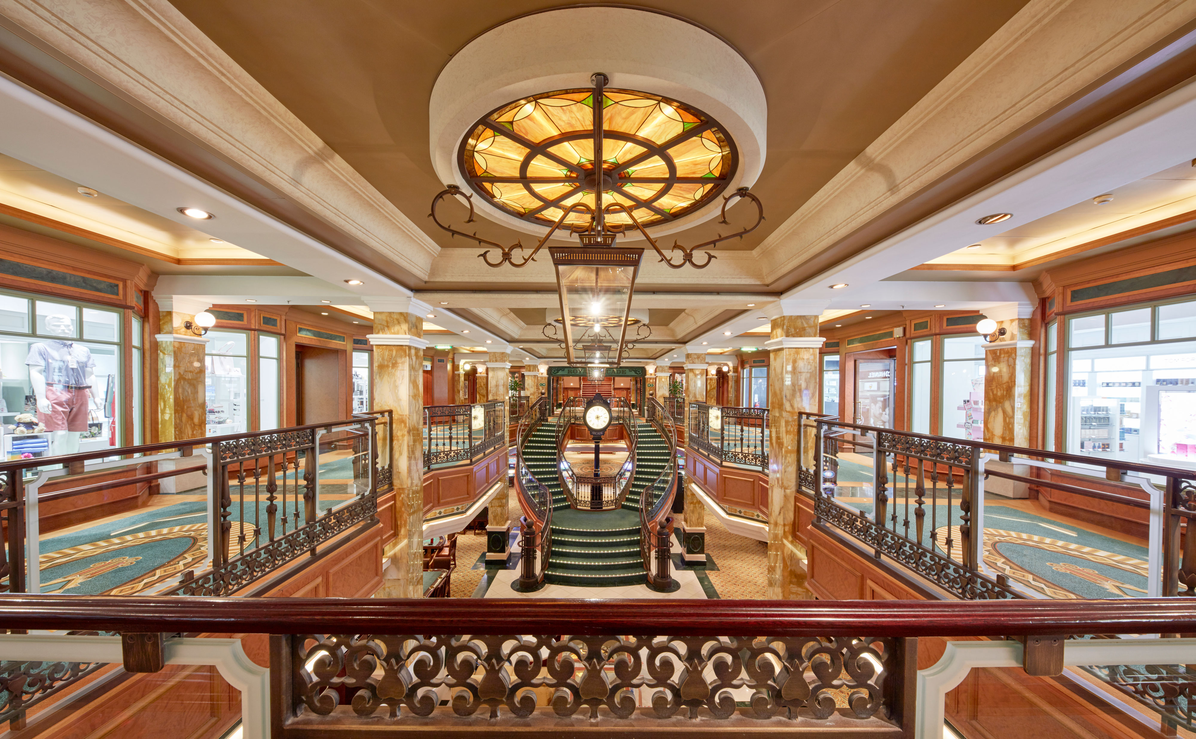 Die Boutiquen in der Royal Arcade