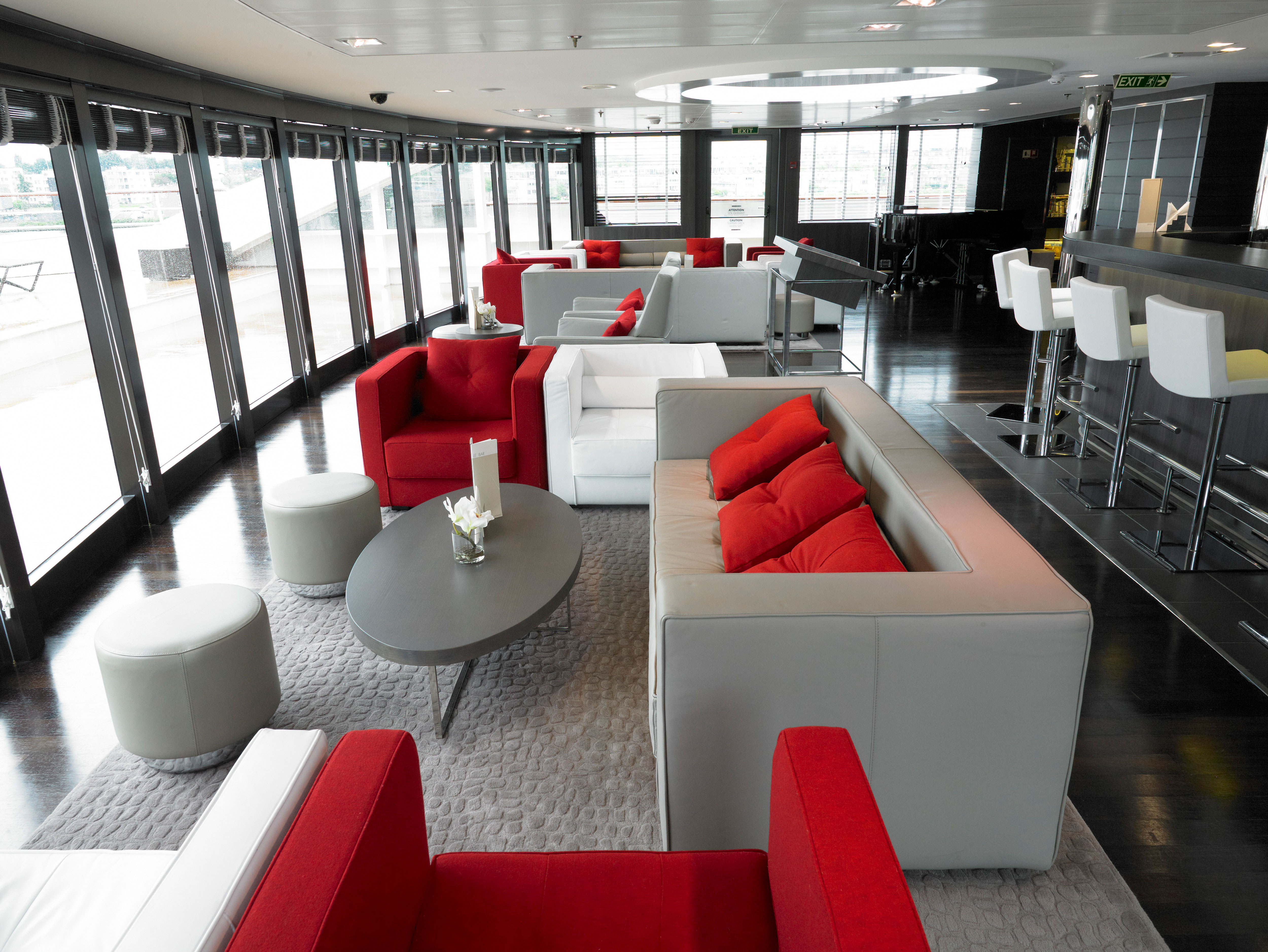 Die Panoramalounge ganz oben