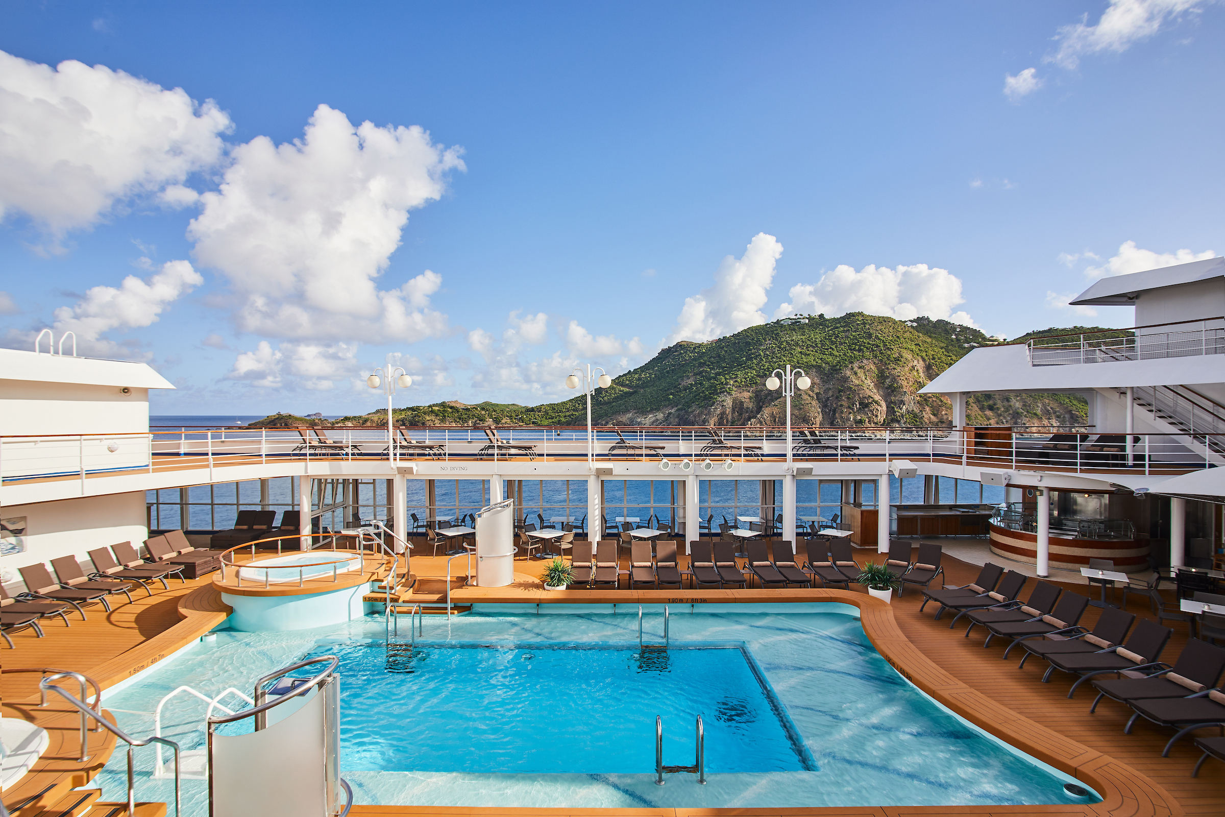 Pooldeck