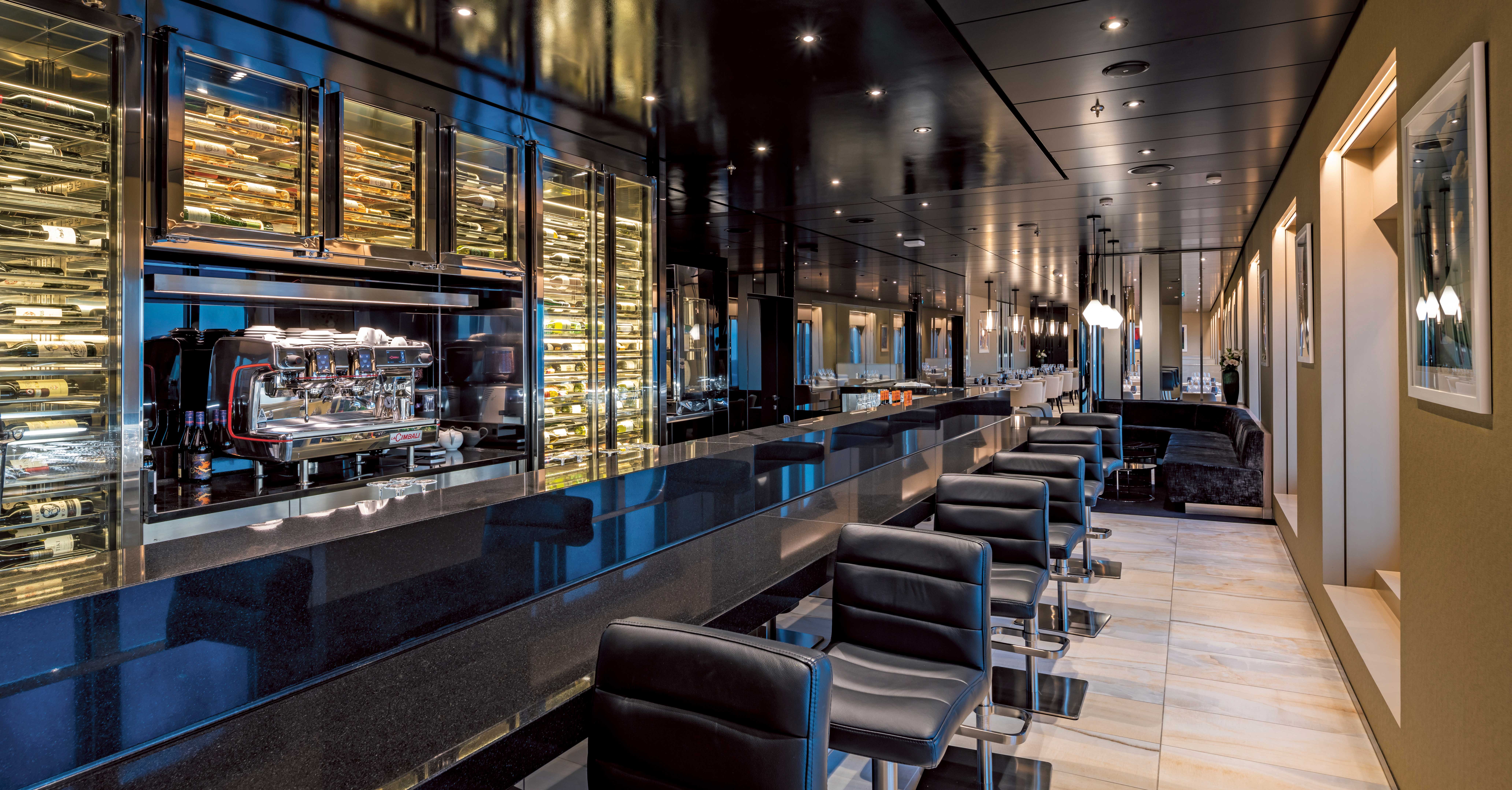 Das französische Lumière bietet Fine Dining und eine Champagne Bar