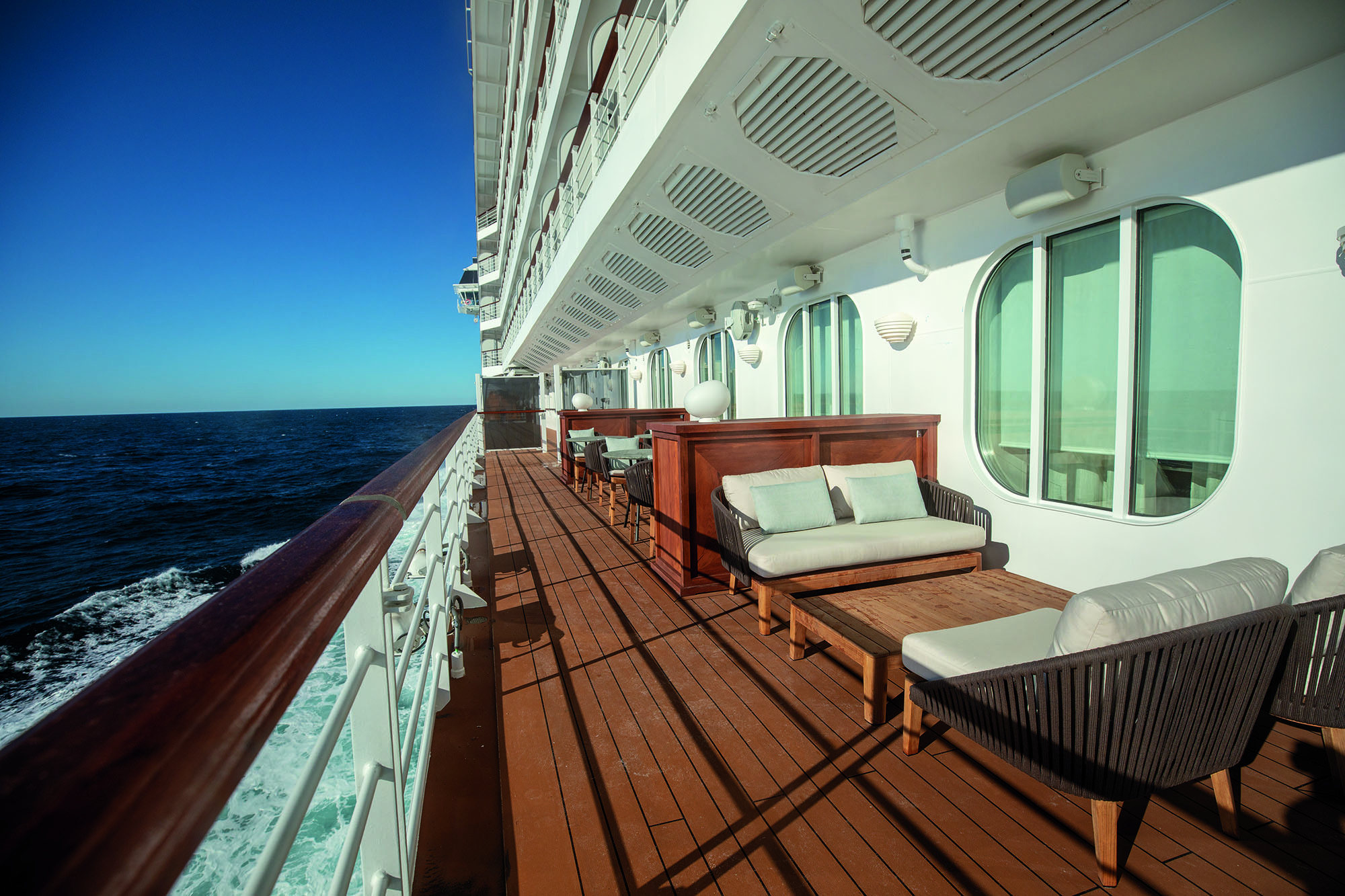 Seven Seas Splendor, Karibik