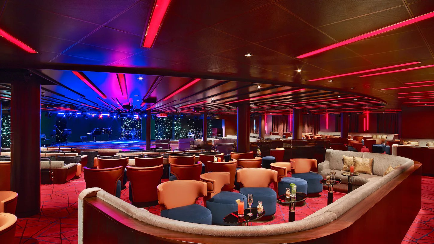 Theatersaal des Kreuzfahrtschiffes Seabourn Ovation