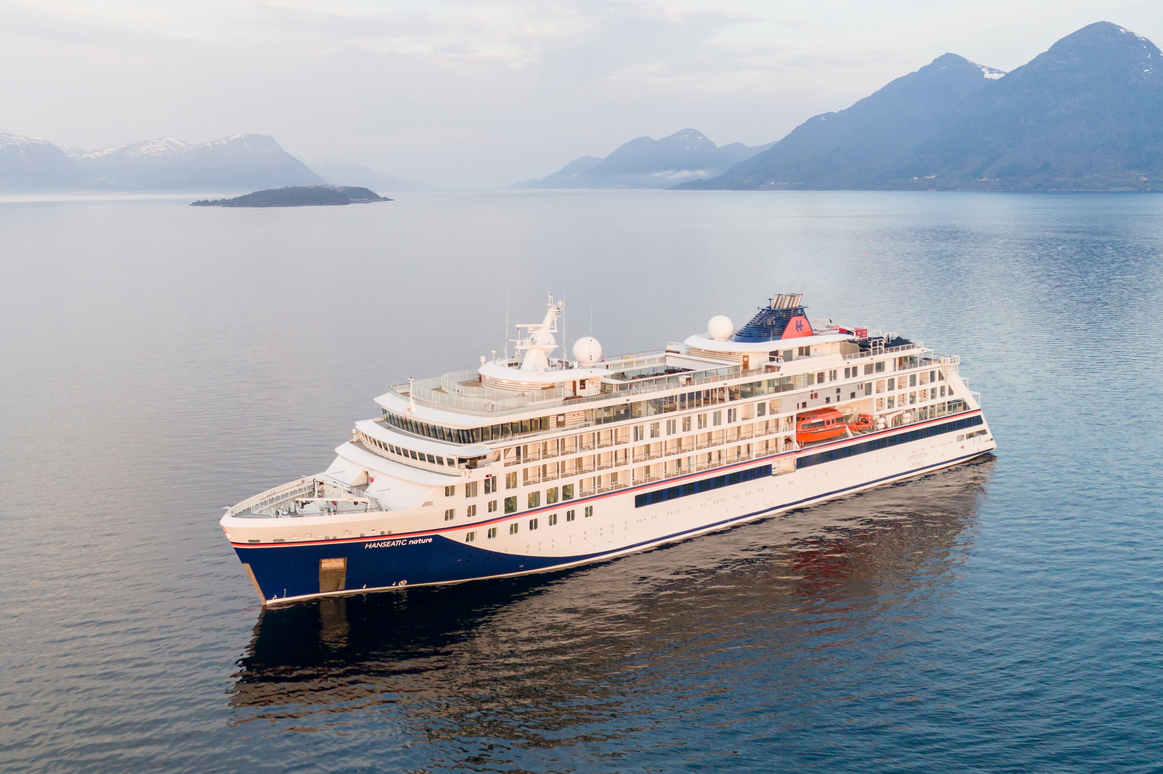 MS Europa Kreuzfahrtschiff