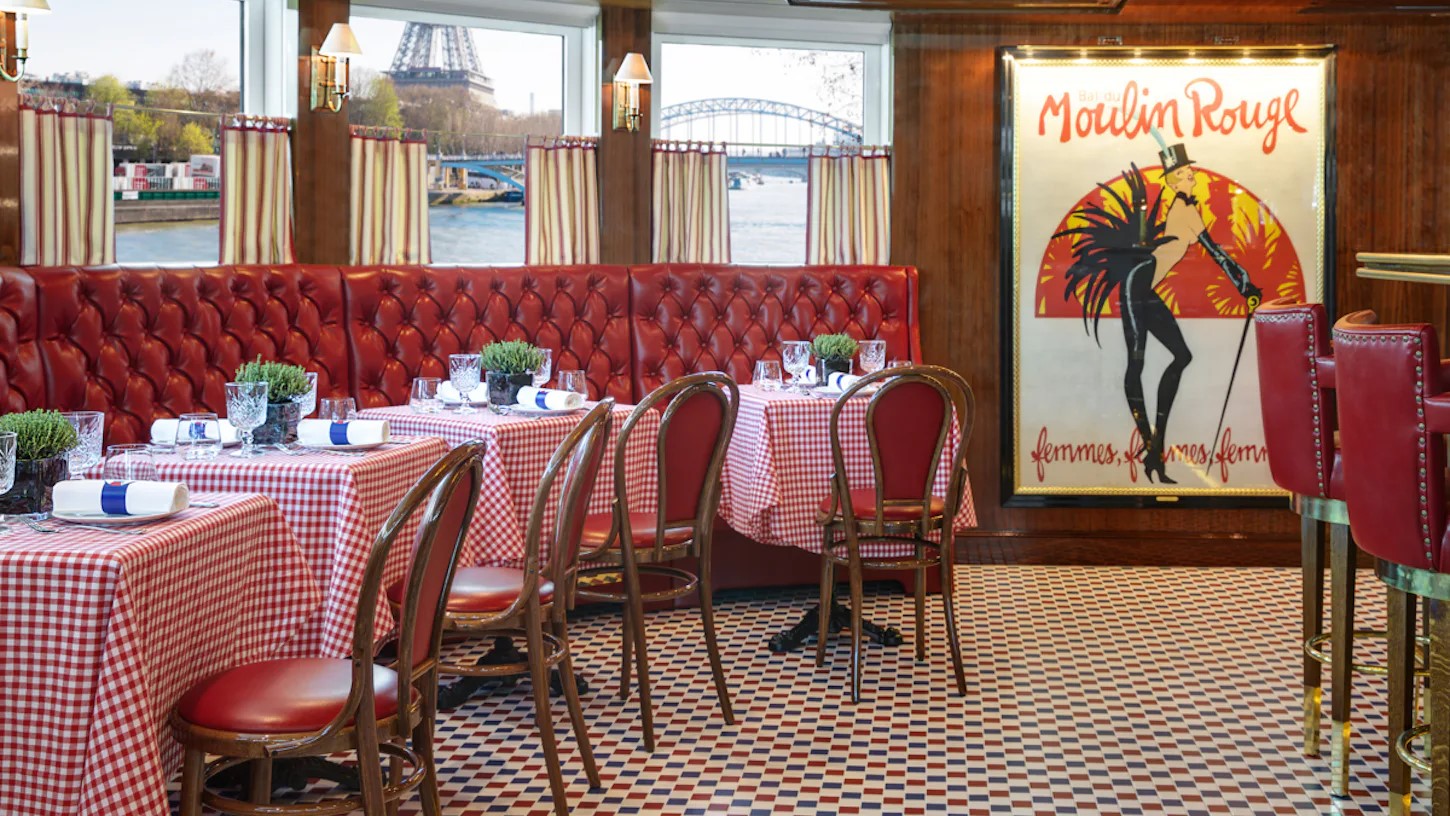 Restaurant des Kreuzfahrtschiffes S.S. Joie de Vivre