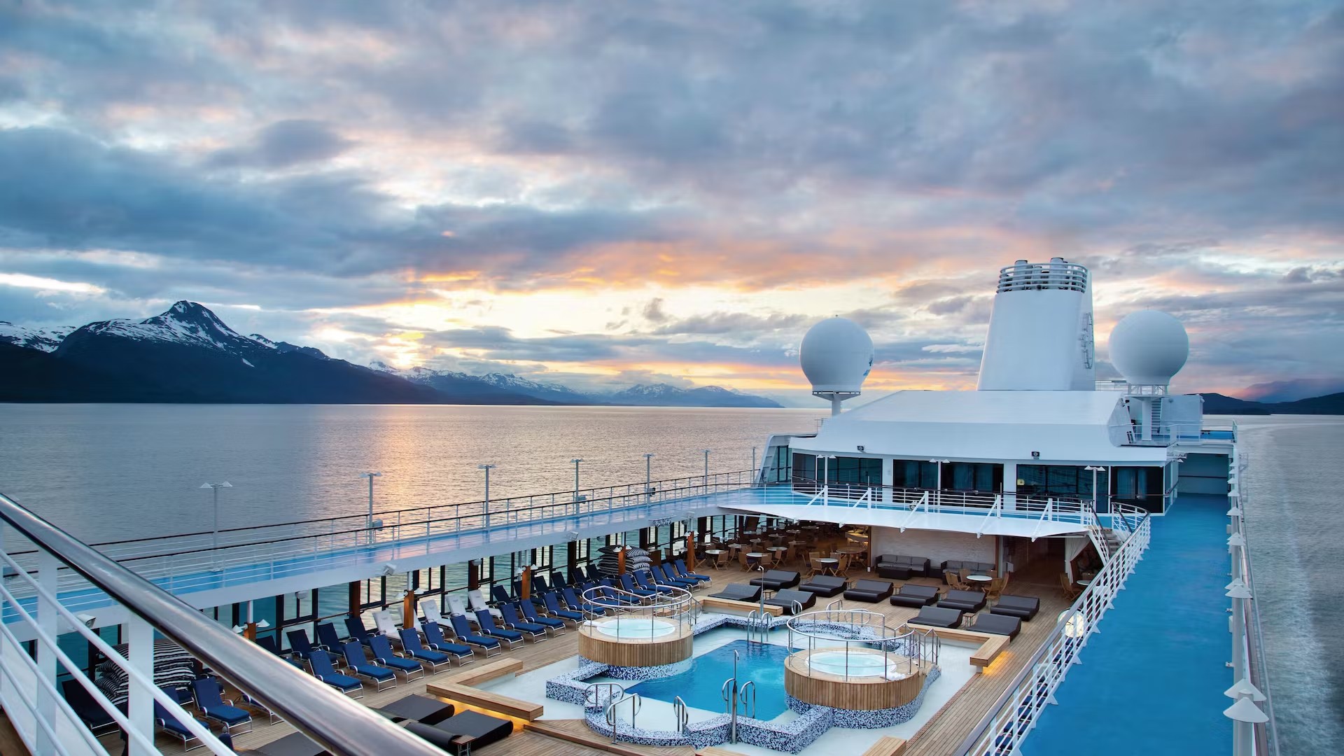 Oceania Regatta Schiff