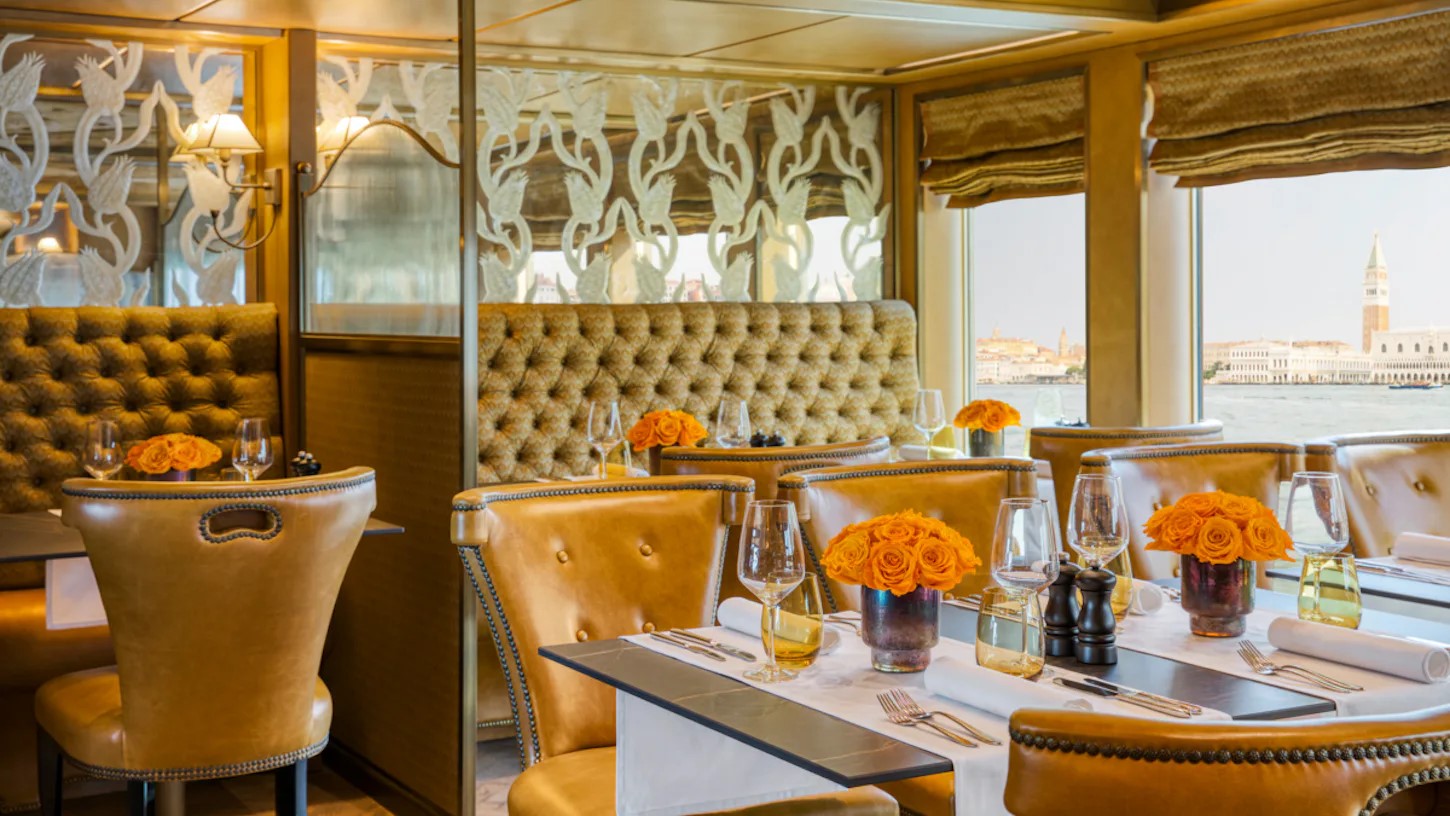 Restaurant des Kreuzfahrtschiffes S.S La Venezia