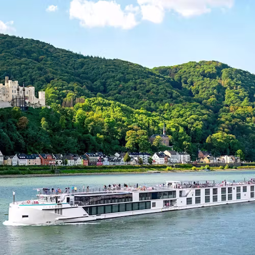 Riverside Ravel Kreuzfahrtschiff